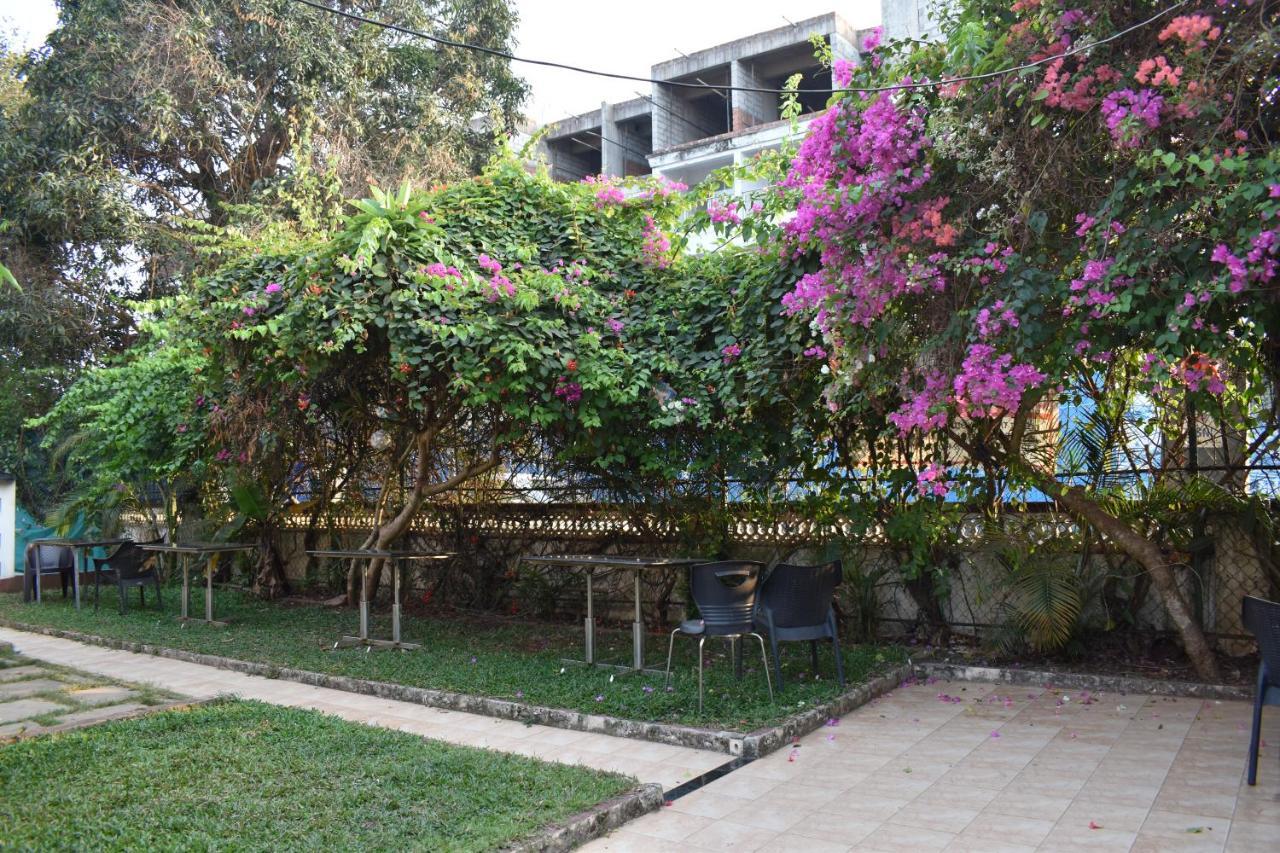 Athi Resorts GOA Exterior photo